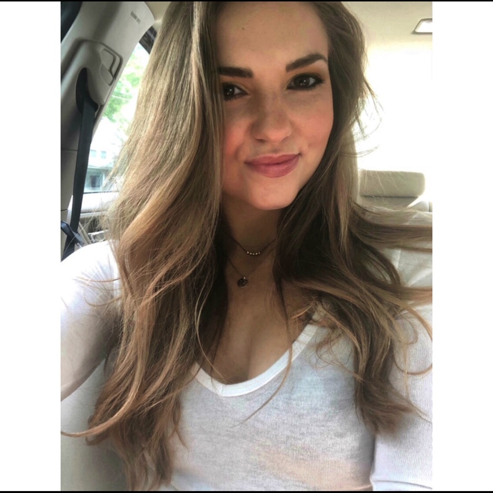 Meet your Posher, Makenzy